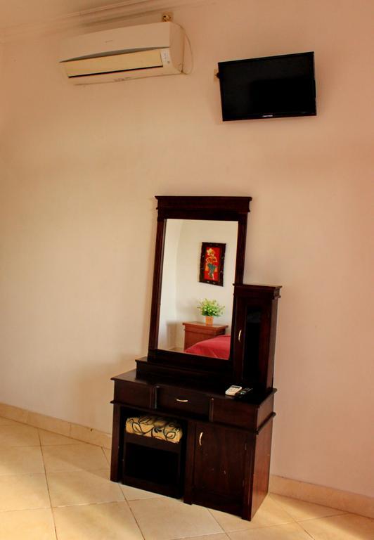 Arya Inn Enny Salon And Spa Lembongan Rum bild