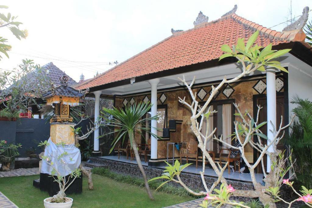 Arya Inn Enny Salon And Spa Lembongan Exteriör bild